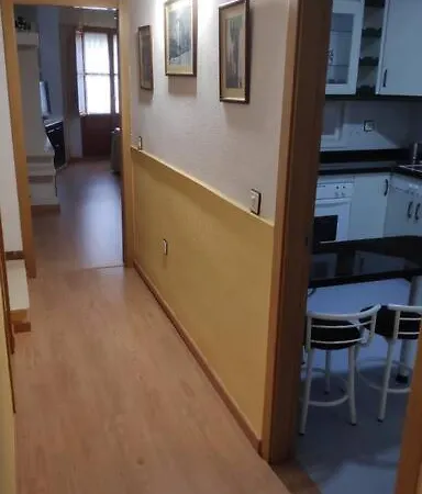 Duplex San Lorenzo 2 Parking Gratuitos Y Piscina 아파트 하엔