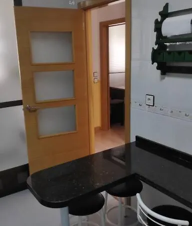 Duplex San Lorenzo 2 Parking Gratuitos Y Piscina 아파트 하엔