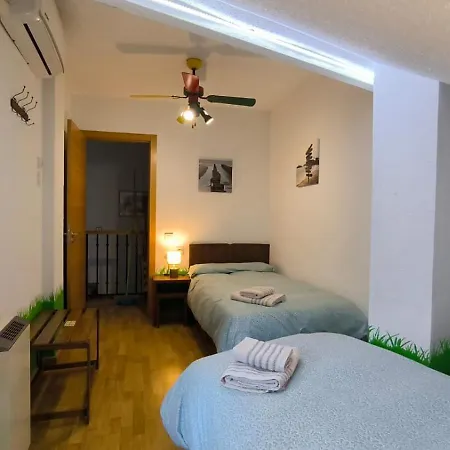 Duplex San Lorenzo 2 Parking Gratuitos Y Piscina